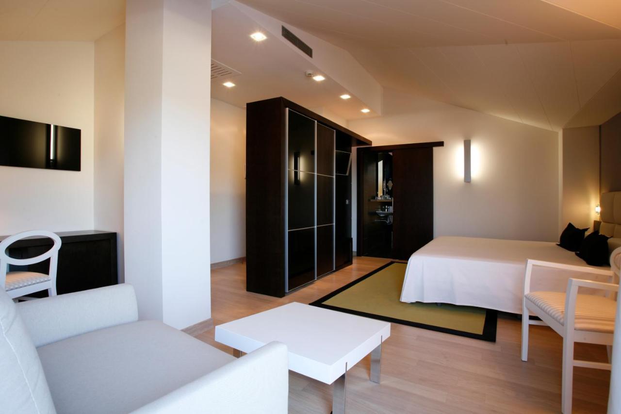 Hotel Bienestar Moaña מראה חיצוני תמונה